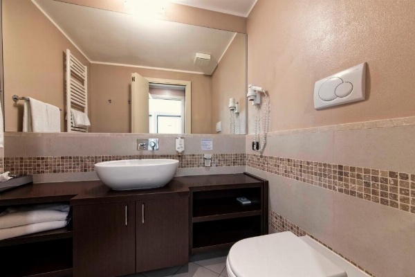 Lake Garda Resort image 19